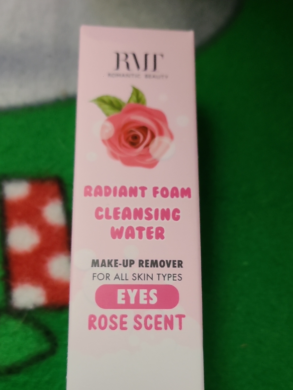 Radiant Foam Cleansing Water - Rose Scent (Pink)